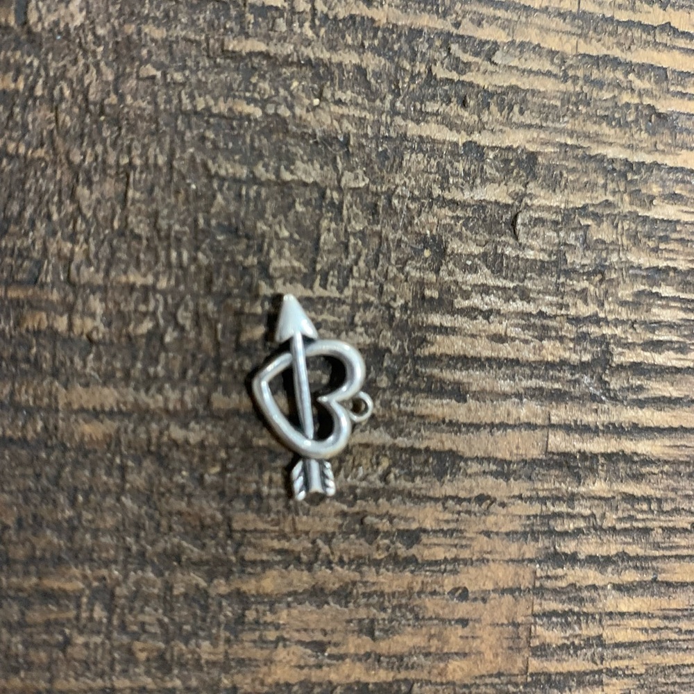 James Avery Love’s Arrow charm